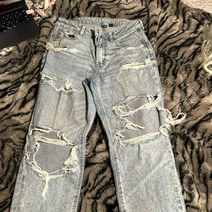 ￼ American Eagle Strigid Jeans
